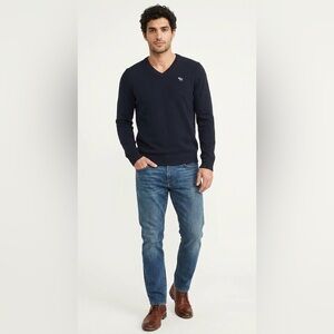 Abercrombie & Fitch Men's V-Neck Cashmere Blend Navy Sweater Size Medium